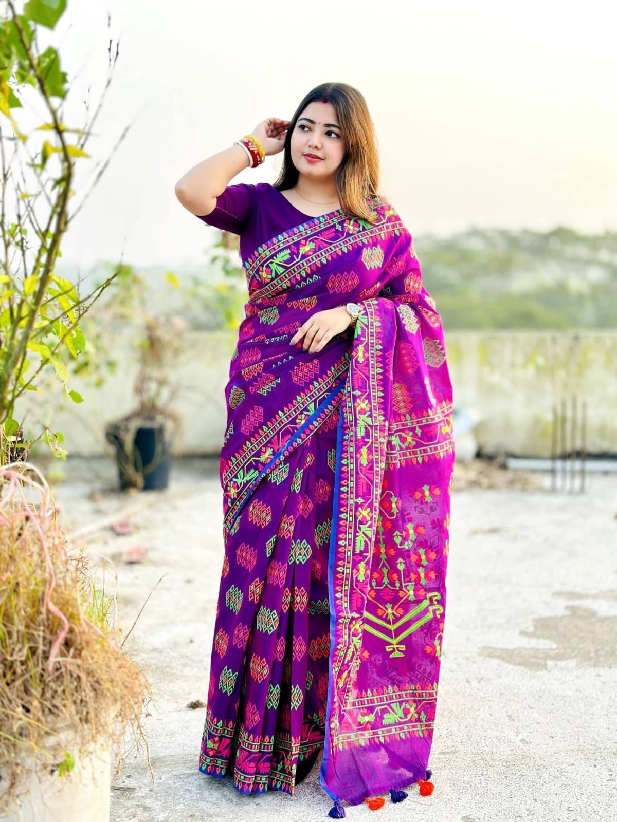 প্রিমিয়াম বুটিক্স শাড়ি